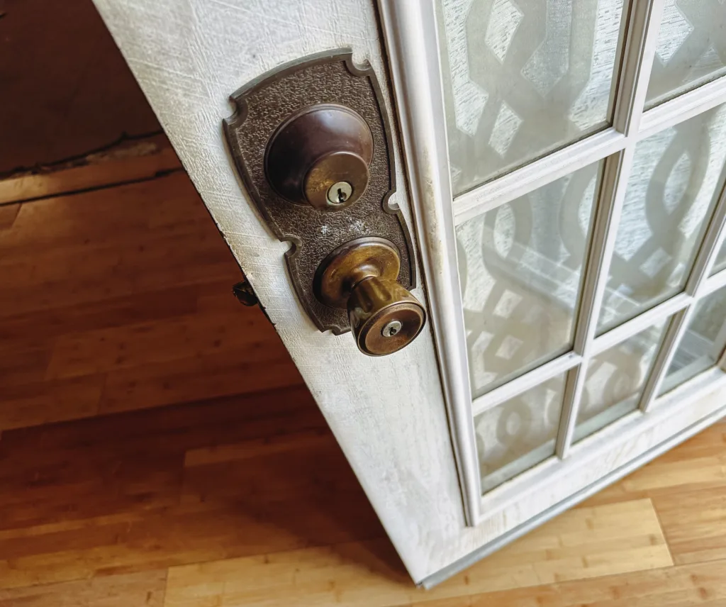 door lock